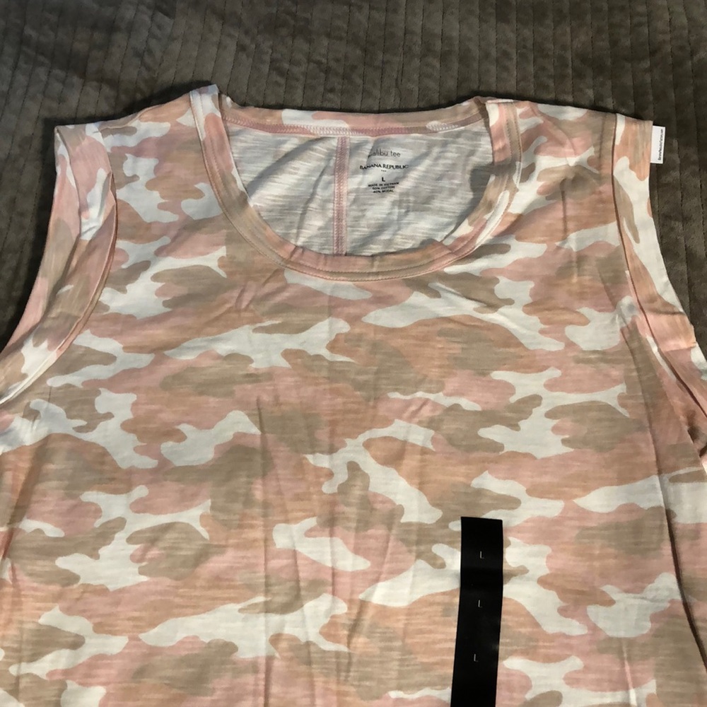 Banana Republic Malibu Tank L